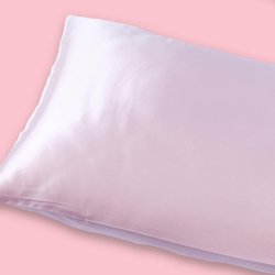 The Vintage Cosmetic Company Sweet Dreams Silky Satin Pillowcase Minimises Split Ends and Helps Prevent Bed Hair Pink