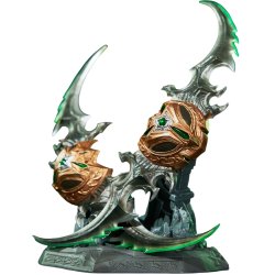 World of Warcraft 20th Anniversary Warglaives of Azzinoth Collector’s Edition Replica
