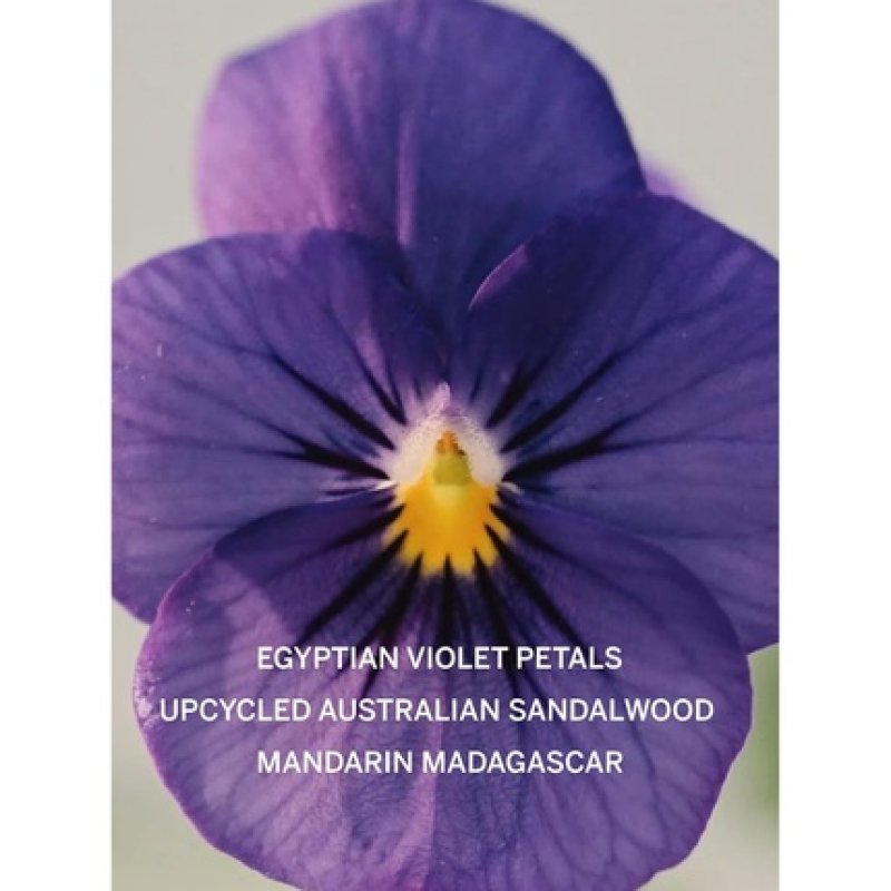 Victoria's Secret Bare Fragrance Mist with Australian Sandalwood and Mandarin