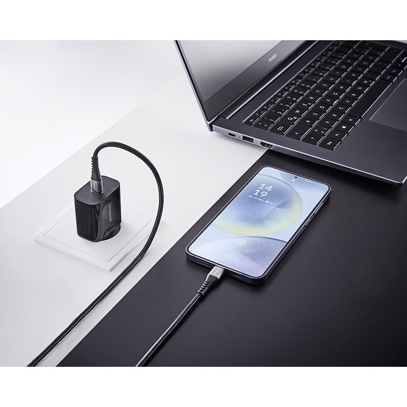 Intenso Power Adapter W20C, 20W, USB-C port, black