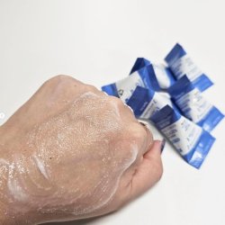 Farmstay Baking Powder Collagen Pore Scrub 7g