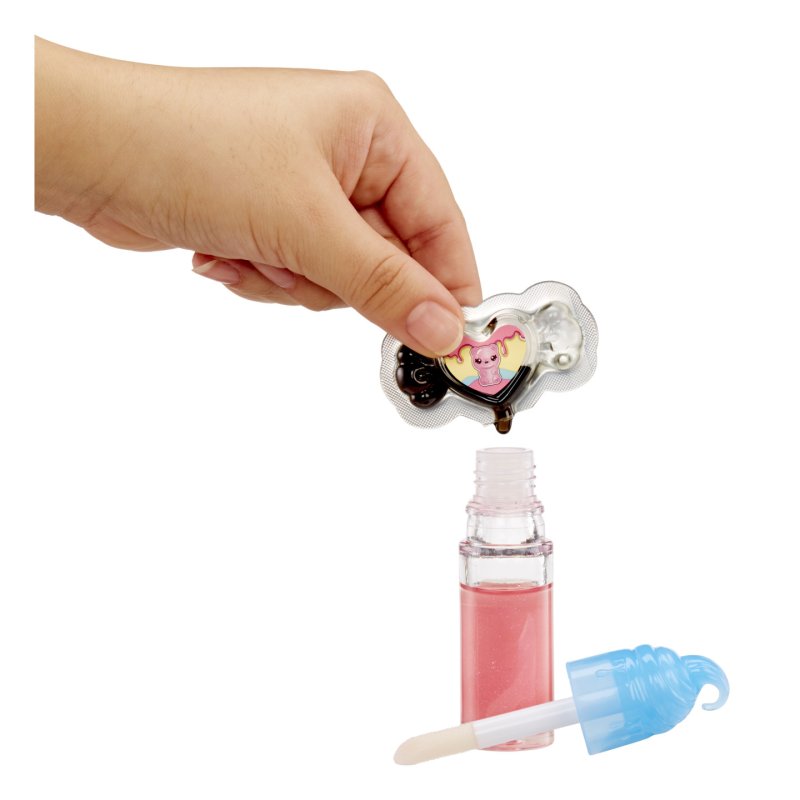 MGA Entertainment Yummiland Lip Gloss Doll Sour Sweeties - Gabi Gummybear