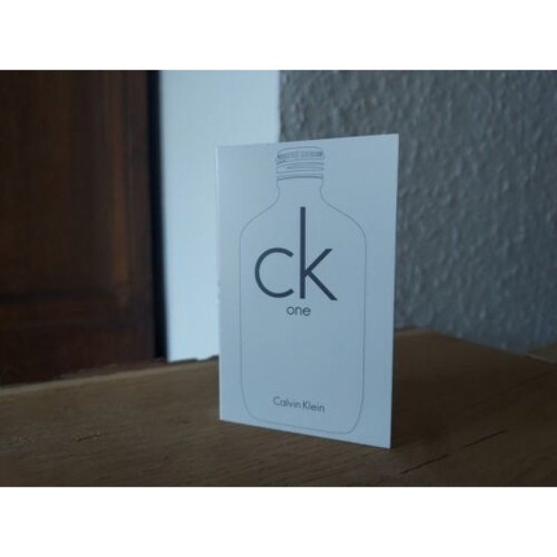 Calvin Klein CK One Eau De Toilette Sample 1.2ml