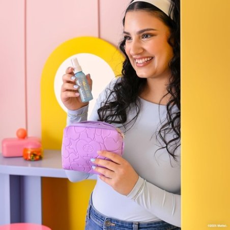 Essence Polly Pocket Hydro Fixing Spray No. 01 Transparent