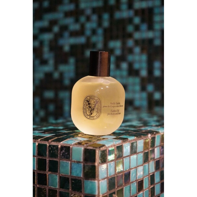 diptyque VOILE SATIN POUR LE CORPS ET LES CHEVEUX 100ml