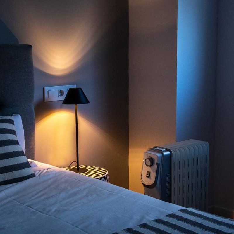 Cecotec 05888 electric space heater Indoor White 2000 W Oil electric space heater