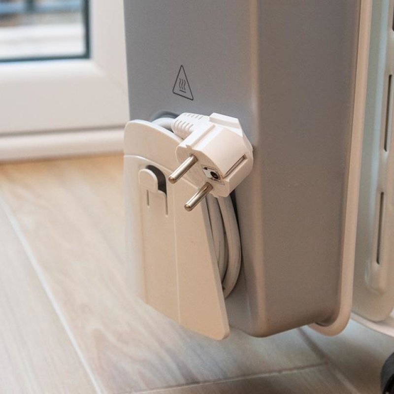 Cecotec 05888 appareil de chauffage Intérieure Blanc 2000 W Chauffage électrique à bain d’huile