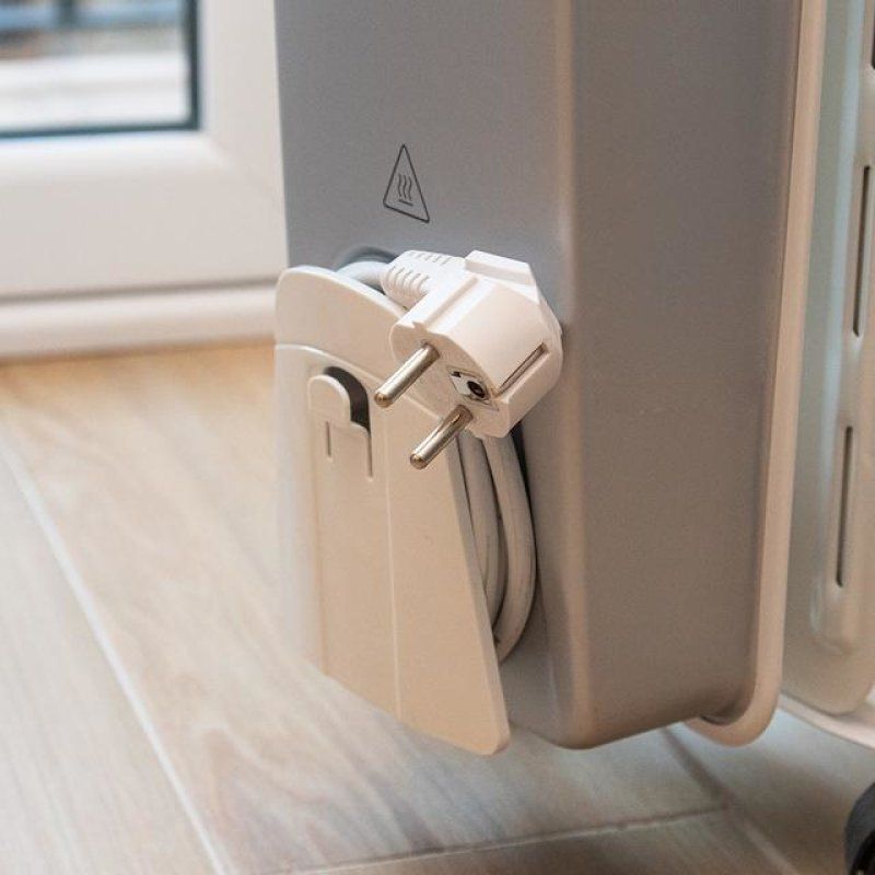 Cecotec 05888 electric space heater Indoor White 2000 W Oil electric space heater