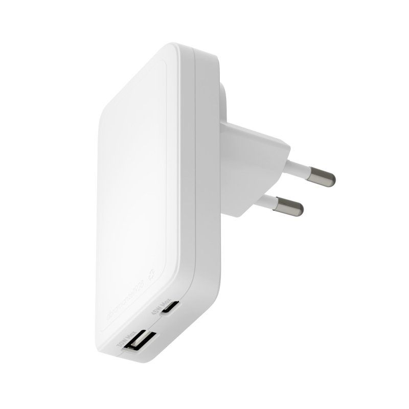 B2C USB-C 45W A 30W Slim Charger