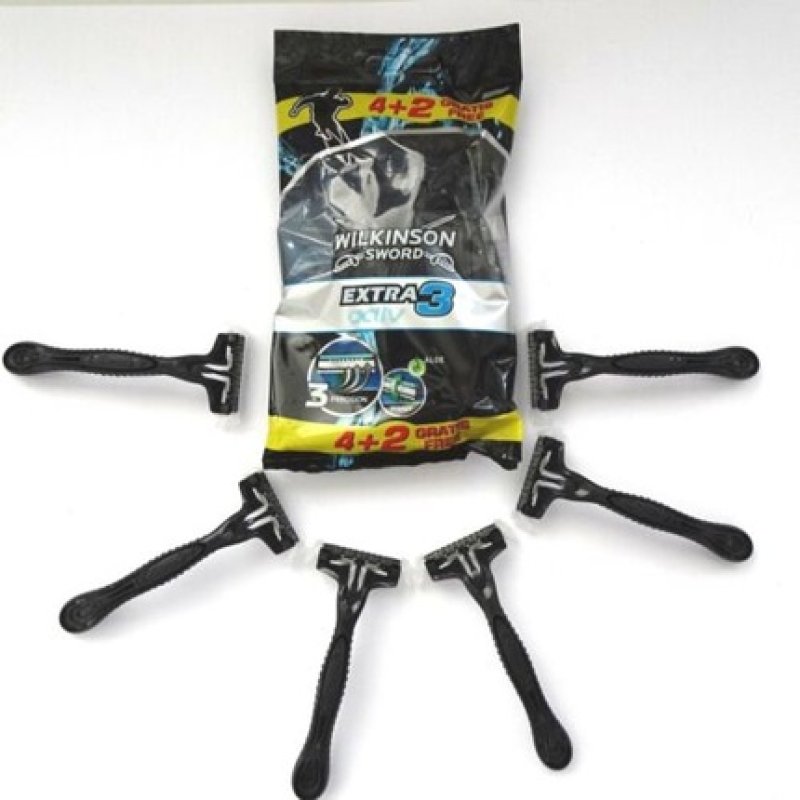 Wilkinson Sword Extra 3 Activ 3-Blade Disposable Razor