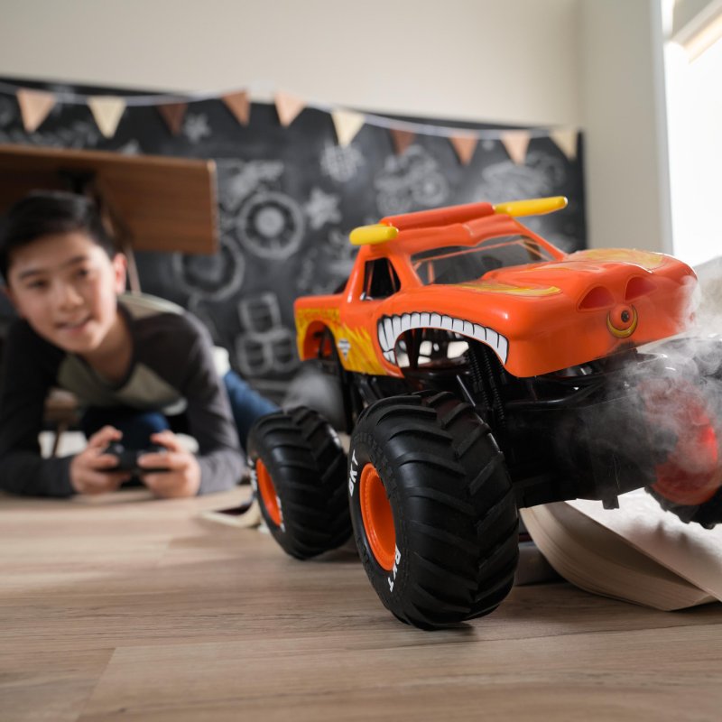 Monster Jam , Monster truck El Toro Loco RC avec brumisateur à effets de fumée, échelle 1:15, jouets pour garçons