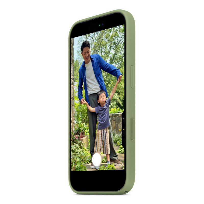 Apple iPhone 17 Silicone Case with MagSafe – Light Moss