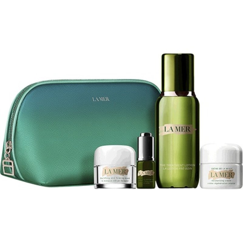 The Firming Moisture Collection Gift Set