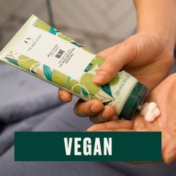 The Body Shop Olive Nourishing Body Lotion 200ml for Dry to Very Dry Skin