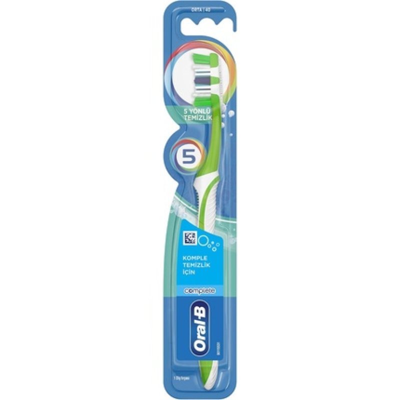Oral-B Complete 5 Way Clean Medium Manual Toothbrush