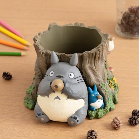 MON VOISIN TOTORO - Totoro Tronc d'arbre - Diorama Planter 18.5cm