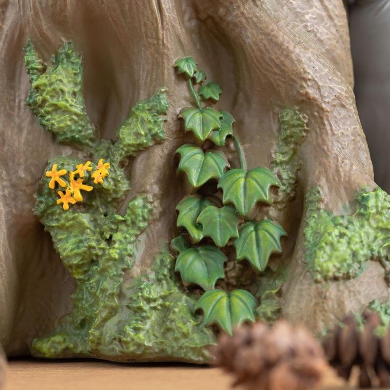 MON VOISIN TOTORO - Totoro Tronc d'arbre - Diorama Planter 18.5cm