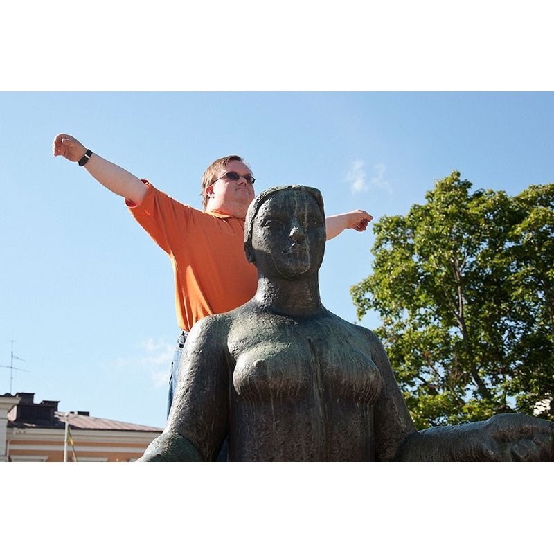 SF Studios The Importance of tying your own shoes Blu-ray Swedish