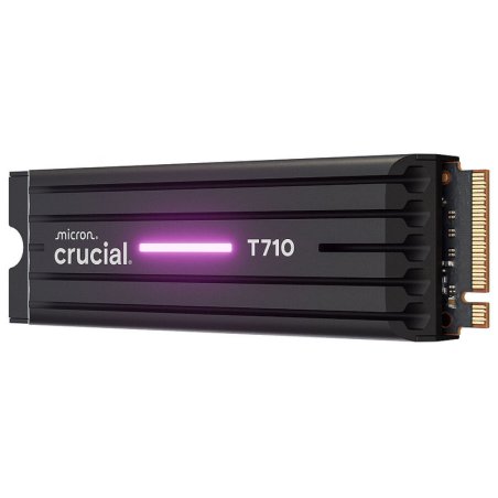 Crucial 1TB T710 SSD with heatsink