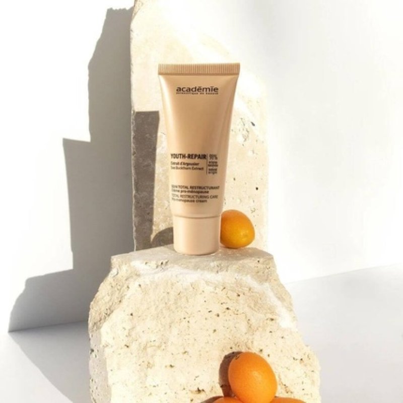 Scientific Academy of Beauty Total Restructuring Treatment Discovery Format