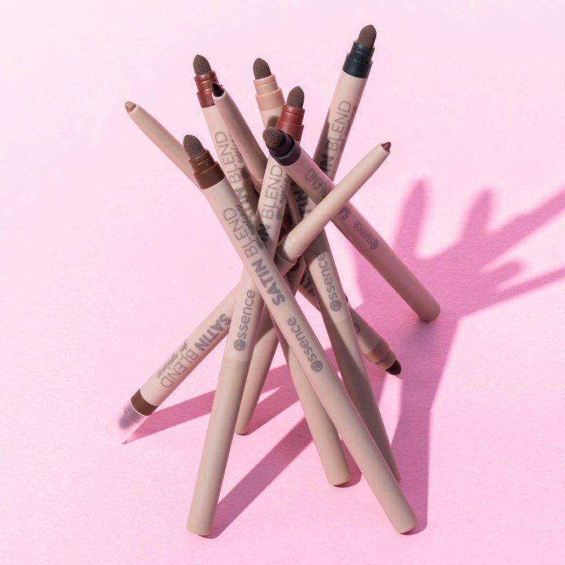 Essence Satin Blend eye pencil 22 g Gel 02 Cocoa