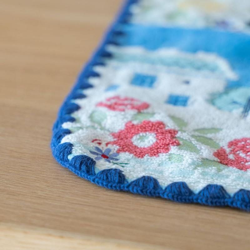 KIKI LA PETITE SORCIERE - Jiji ciel bleu de Koriko -Serviette 60x120cm