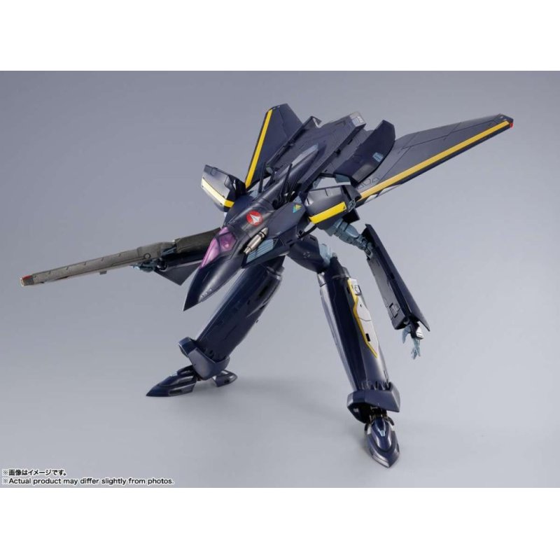 MACROSS - VF-17s Nightmare stealth valkyri - Fig Soul of Chogokin 25cm