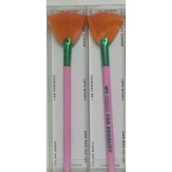 Catrice Highlighter Brush Who I Am C01 We Stand For Equality