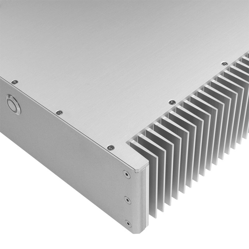 bluechip INDUSTRYline S3024P Intel Core™ i5 Prozessor 14400T / bis zu 4.50 GHz, Windows 11 Pro, Intel Q670E, 8 GB