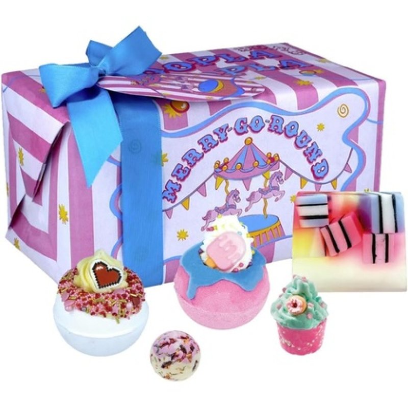 Bomb Cosmetics Cotton Candy Dreams 5 Piece Handmade Bath Gift Set