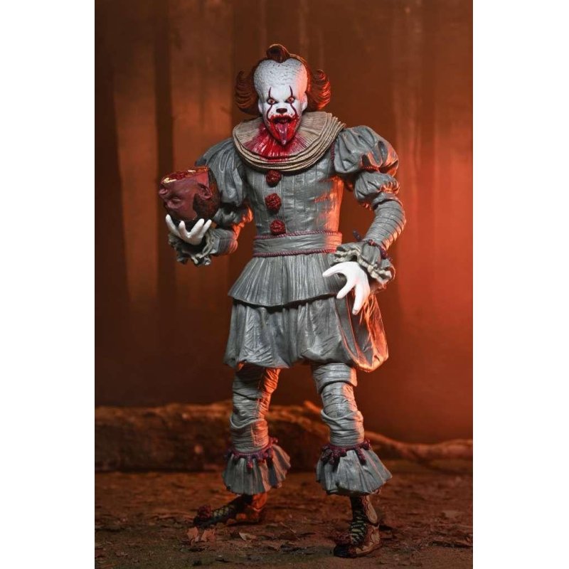 BIENVENUE A DERRY - Pennywise - Ultimate Figurine 17cm