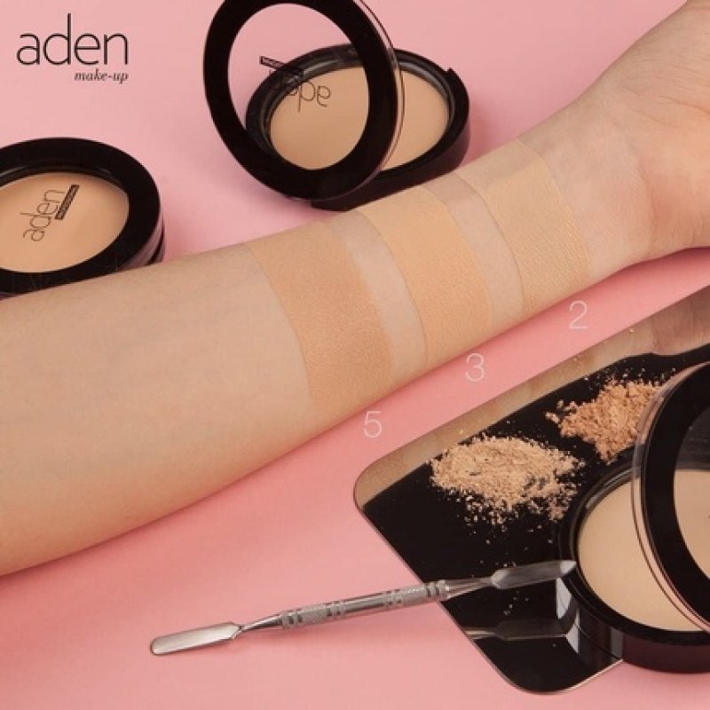 Aden Silky Matt Compact Powder 15g Fudge 04