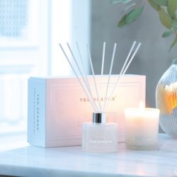 Ted Sparks Scented Candle & Diffuser Gift Set - White Fresh Linen