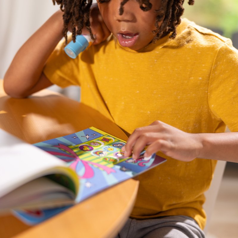 Melissa & Doug - Unicorn With Book & Stickers (806072)