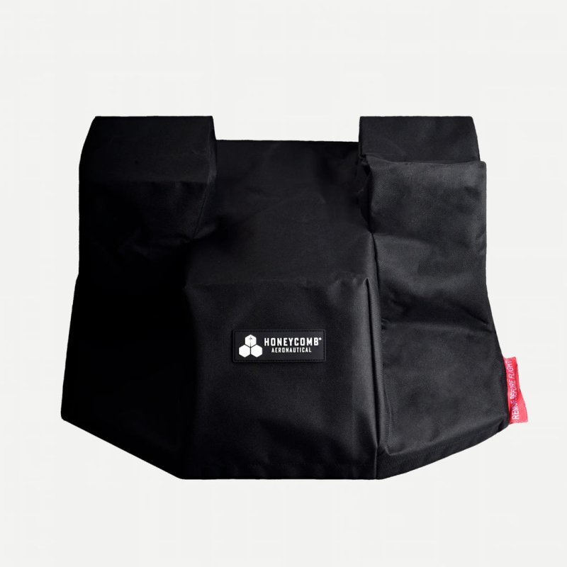 HONEYCOMB - DUST COVER FOR CHARLIE