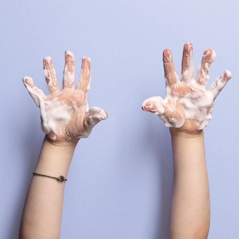 Naïf Baby & Kids Happy Shower Foam