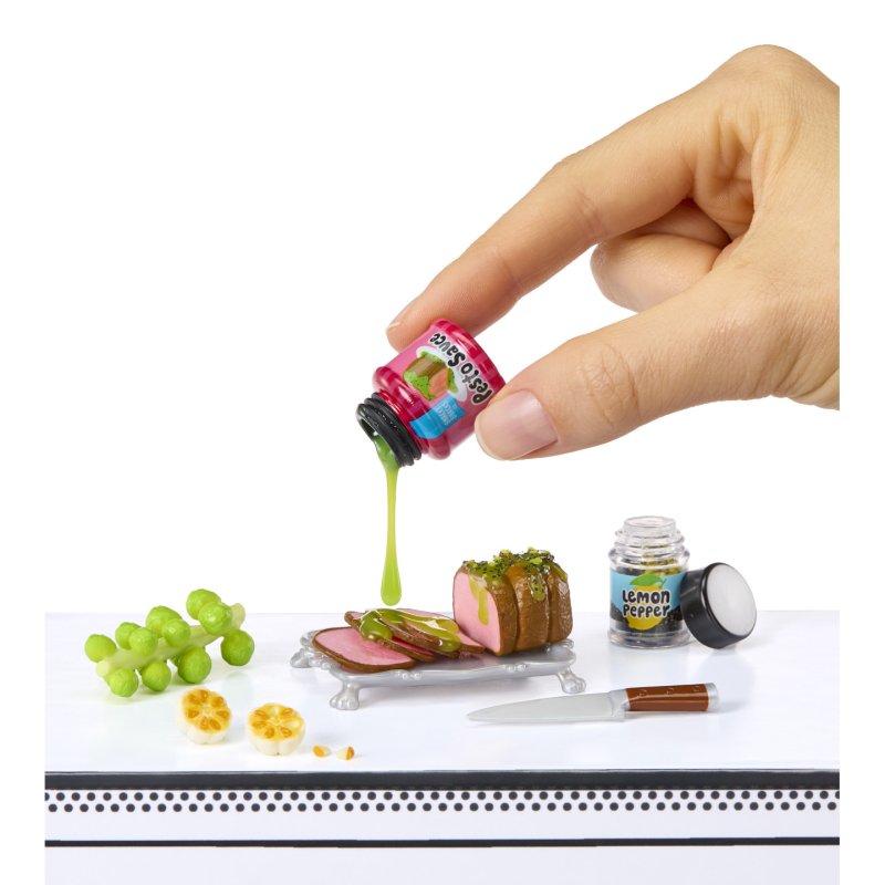 MGA's Miniverse - Make It Mini Holiday Theme (sortierter Artikel)