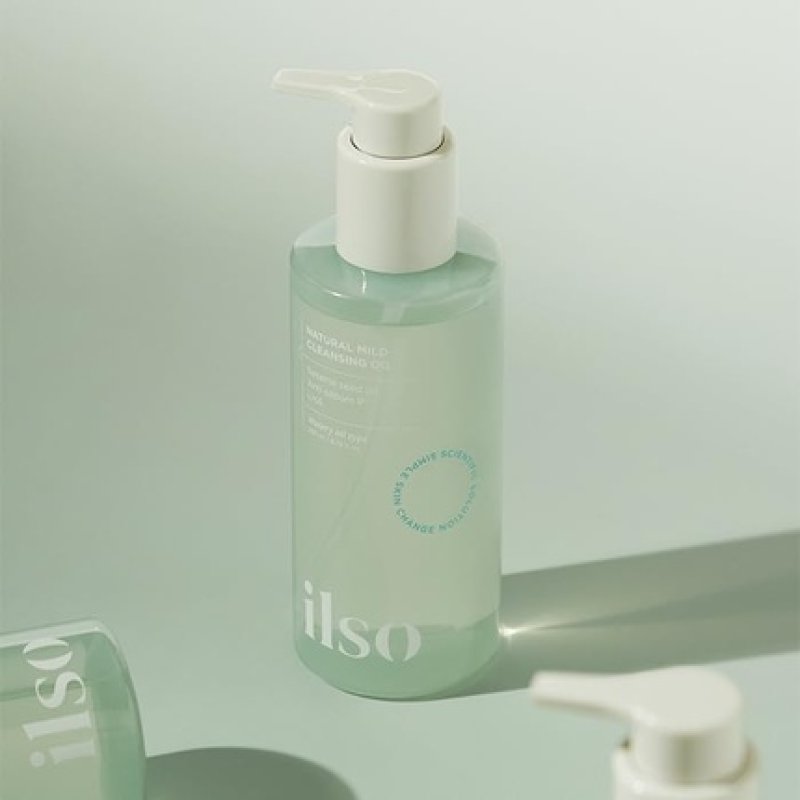 Ilso Natural Mild Cleansing Oil Daily Makeup and Blackhead Removal 200ml