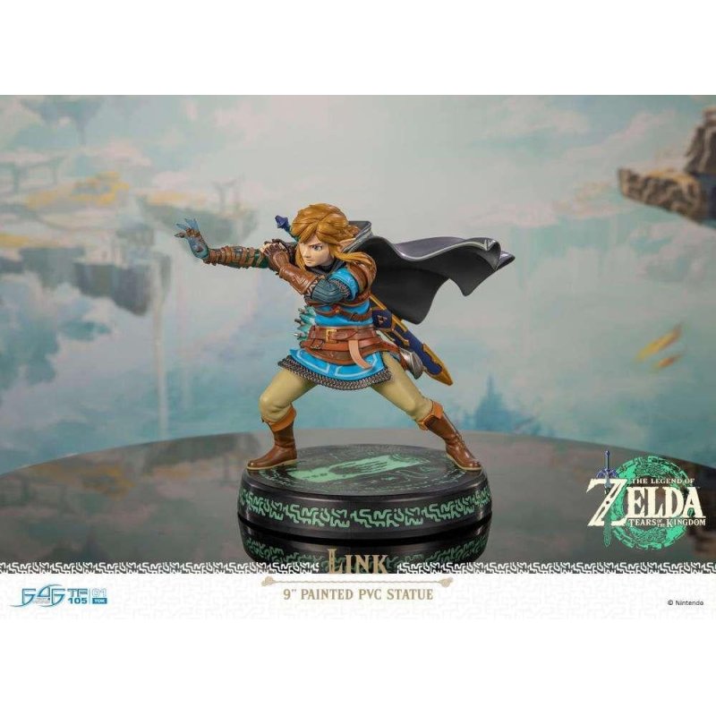 LEGEND OF ZELA TEARS OF THE KINGDOM - Link - Statuette 18cm