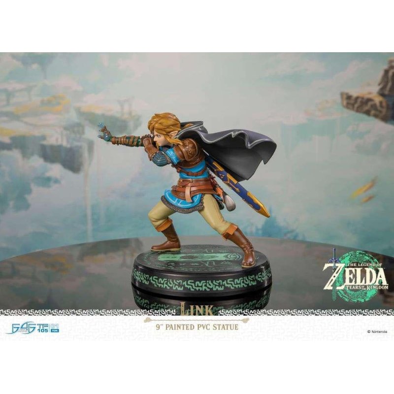 LEGEND OF ZELA TEARS OF THE KINGDOM - Link - Statuette 18cm