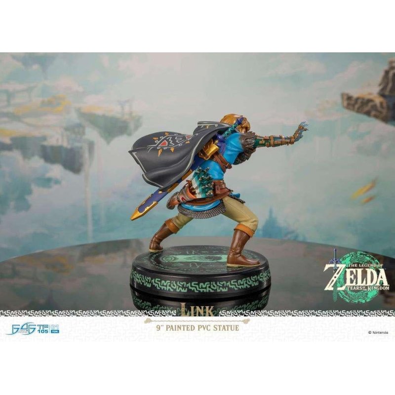 LEGEND OF ZELA TEARS OF THE KINGDOM - Link - Statuette 18cm