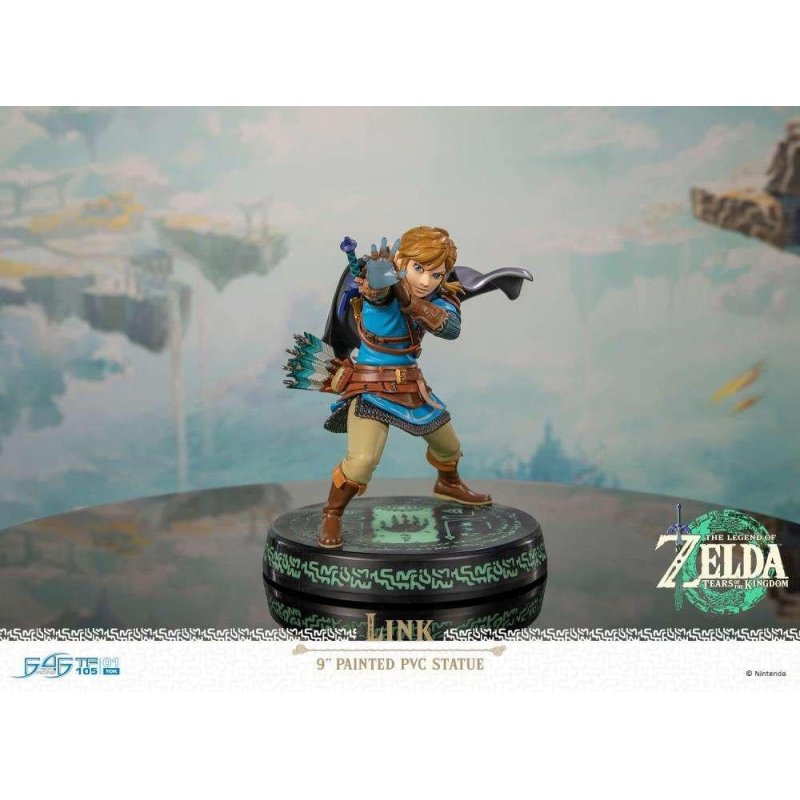 LEGEND OF ZELA TEARS OF THE KINGDOM - Link - Statuette 18cm