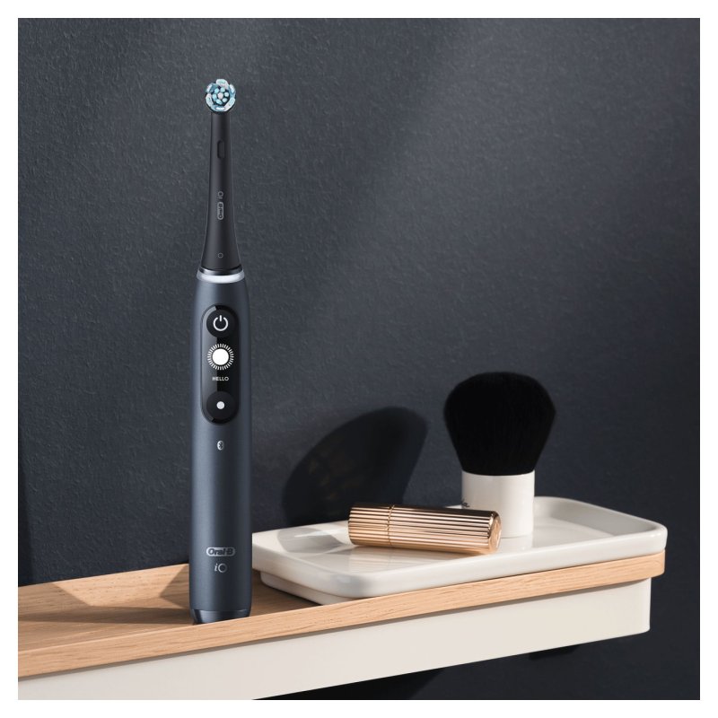 Oral-B iO 7S Adult Oscillating toothbrush Black