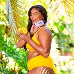 Coco & Eve Glow Figure Smoothie Shower Gel Tropical Mango Scent Moisturizing Body Wash with Coconut Water and Aloe Vera