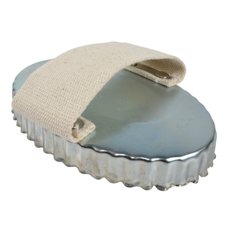 BORSTIQ - Oval curry comb