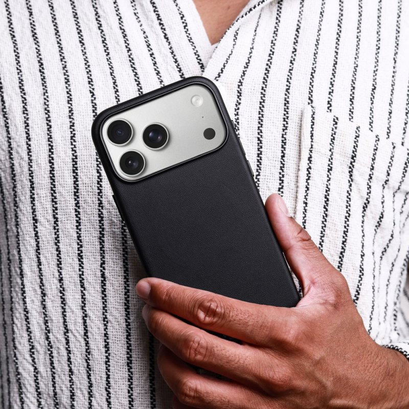 Vonmählen Like Leather Case für iPhone 17 Pro schwarz