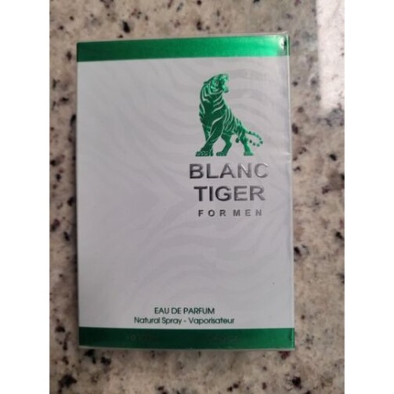 Lacoste White Arabic Version White Tiger Eau de Toilette Spray 1 Bottle