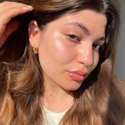 Blondesister 2 in 1 Light Touch Radiance Cream Cosmic White 01 Vegan 30ml