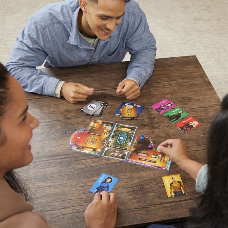 Cluedo Clue Board Game Robbery at the Museum, Clue Escape Room Game, Cooperative Family Game