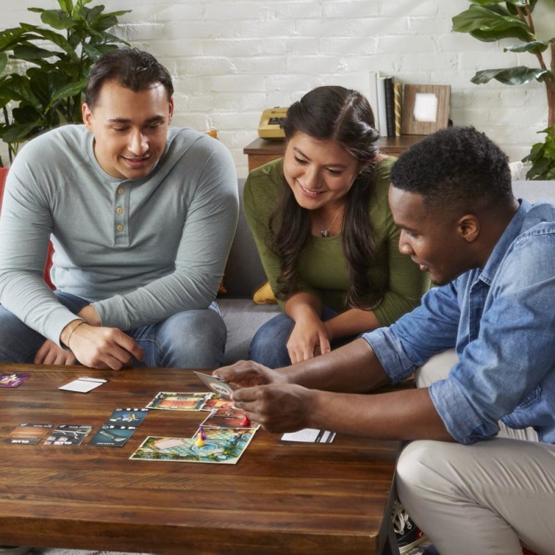 Hasbro Gaming Cluedo Trahison au Manoir Tudor